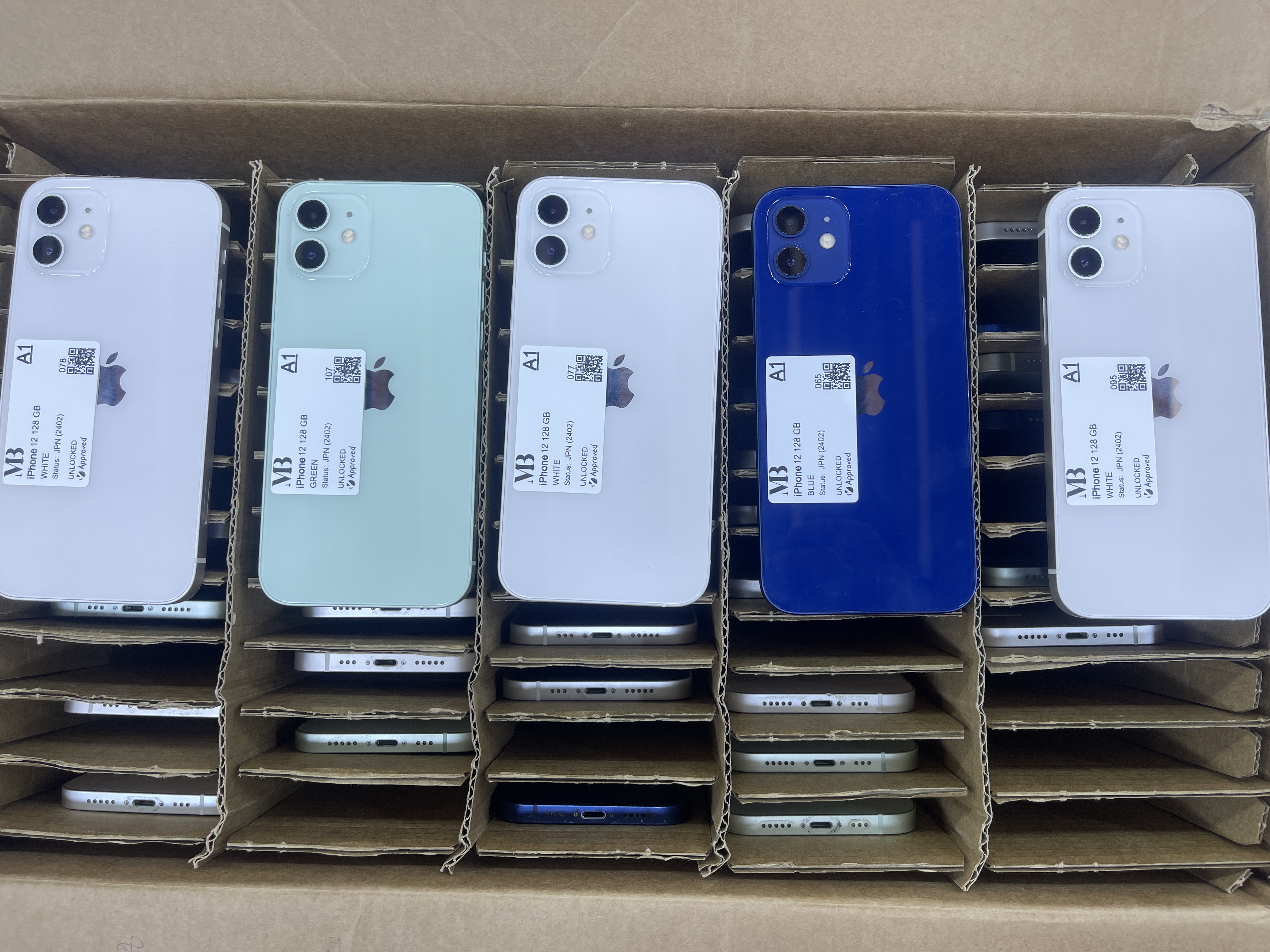 iPhone 12 .128 GB